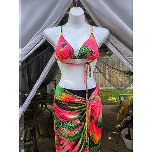 NWOT- 3 Piece Bikini - L-XL